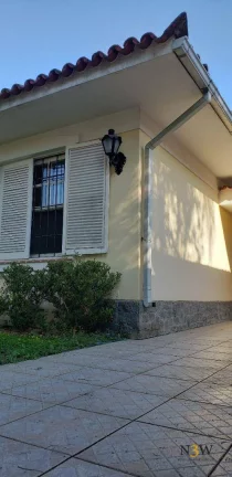 Imagem Casa térrea à venda no Alto de Pinheiros São Paulo SP com 3 dormitórios, 1 suíte, 4 vagas de garagem e 330m² na Rua Barajuba.