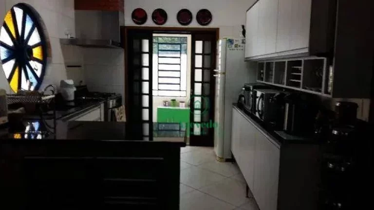 Imagem Casa à venda, 900 m² por R$ 650.000,00 - Recreio São Jorge - Guarulhos/SP