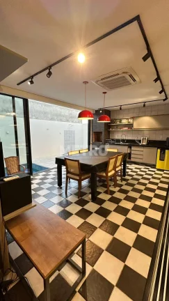 Imagem Casa, Condomínio Encontro das Águas, móveis planejados, sala de estar, jantar e