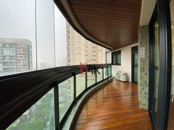Imagem Apartamento reformado com 125 m2 à venda no Camp Belo! 3 suítes e 3 vagas
