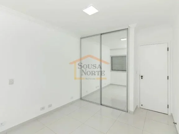 Imagem Apartamento com 158m², possui 3 dormitórios, sendo 1 suíte, 3 banheiros, sala ampla para dois amb...