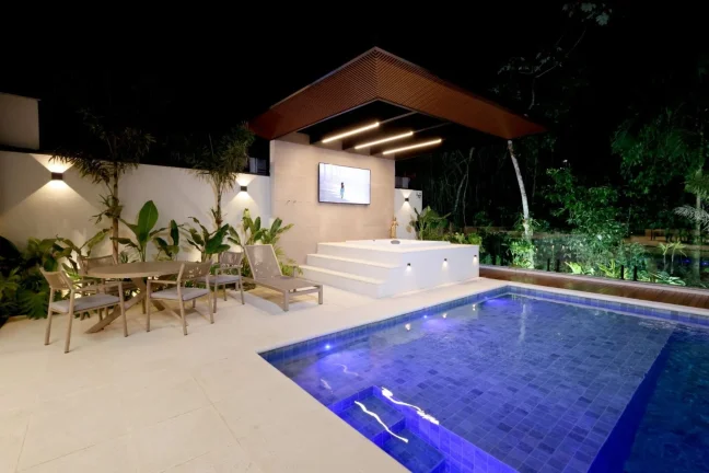 Imagem Casa à venda em Riviera de São Lourenço Módulo 16: 7 quartos, 7 suítes, 3 salas, 6 vagas de garagem, 738,00m² de área.