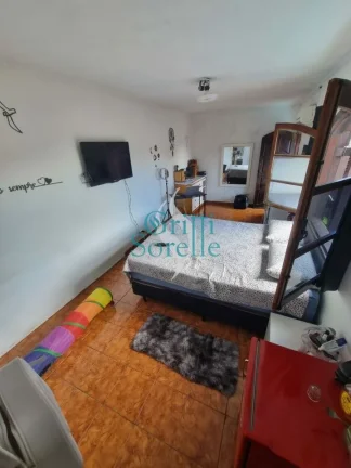 Imagem Casa Térrea à Venda em Jardim do Colégio - São Paulo/SP.