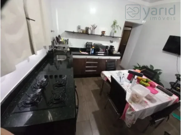 Imagem Imperdível oportunidade: Casa à venda em Jundiaí-SP, Vila de Vecchi, 2 quartos, 1 suíte, 1 sala, 1 banheiro, 2 garagens, 108m².