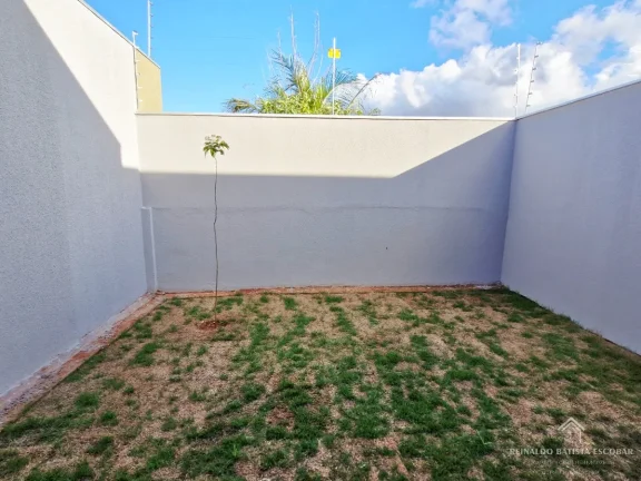 Imagem Casa nova à venda com fino acabamento no Parque dos Novos Estados