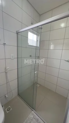 Imagem Casa, Bairro Caminho do Sol, 4 4, sendo todos suítes, sala de estar, sala de jan