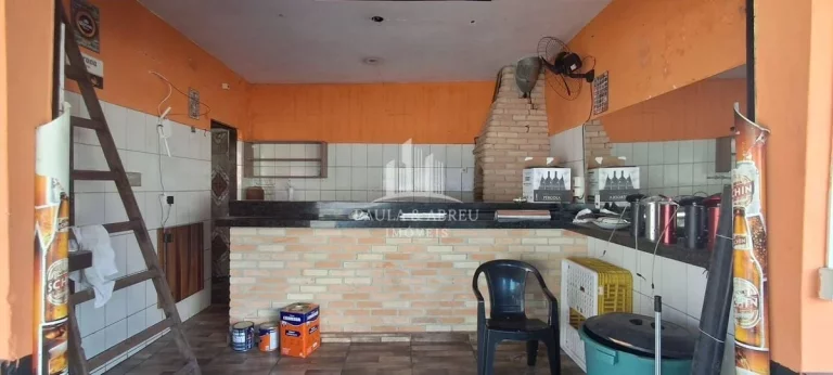 Imagem Vende casa e salões comerciais já com Renda, são 250m², 1 Casa de 4 cômodos, Restaurante, Salão e 1 Bar no Jardim Haydee em Mauá-SP