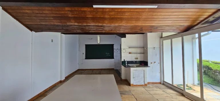 Imagem Casa tipo para venda em Centro com 1 quarto, 181m2