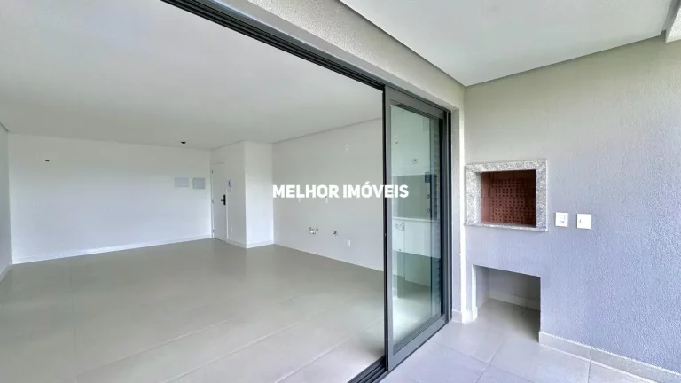 Imagem Apartamento à venda na Praia Brava com 2 suítes - Ed. Brava Garden Home Club