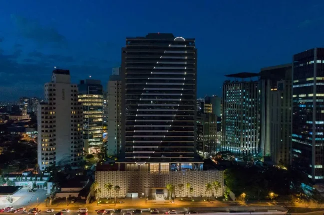 Imagem Flat disponível para locação no VHouse Faria Lima, com 46m², 1 dormitório e 1 vaga