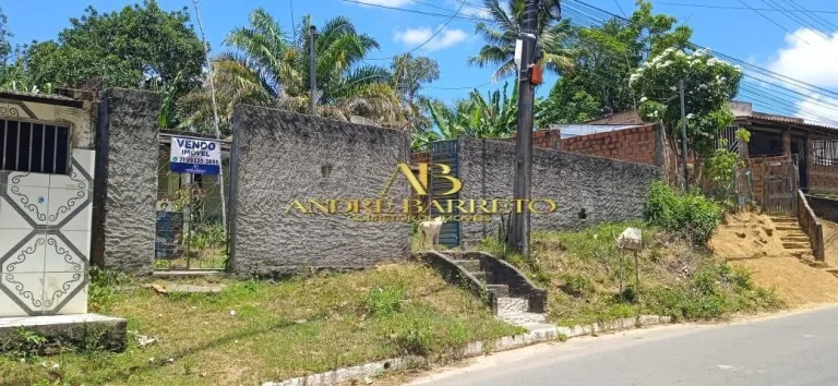 Casa Com Terreno Amplo à Venda em Simões Filho no Bairro Góes Calmon