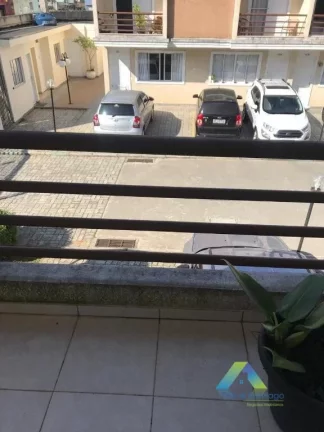 Imagem Sobrado em condomínio com 124m² - 2 dormitórios sendo 1 suíte com varanda, 2 banheiros e um lavabo,