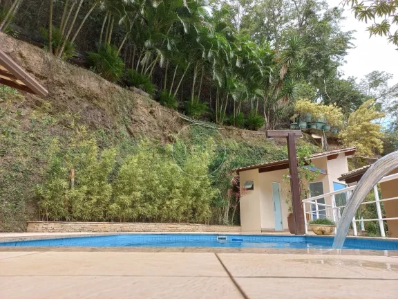 Imagem CASA de 5 DORMITÓRIOS em NITEROI - R$ 1.100.000