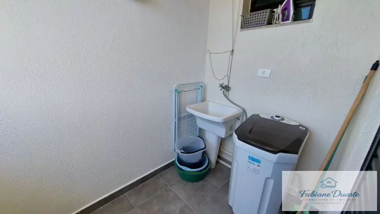 Imagem Triplex 3 dormitórios a venda no Itaguá