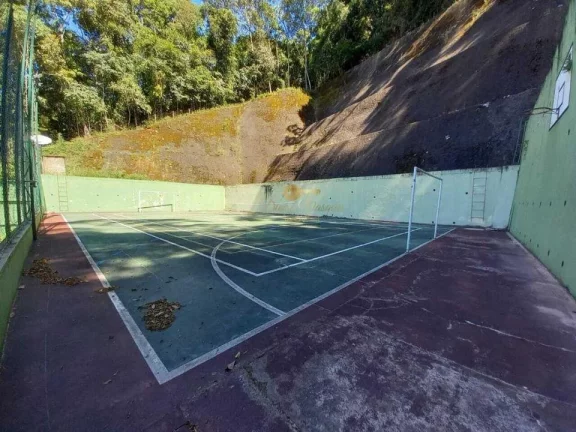 Imagem Casa em Condomínio para Venda em Teresópolis / RJ no bairro Várzea