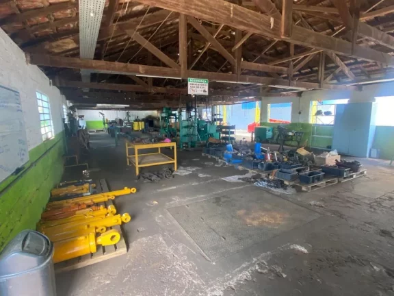 Imagem Barracão de fácil acesso com 2.000 m², 500m² de construção.A Palace Imobiliária Ltda tem mais...