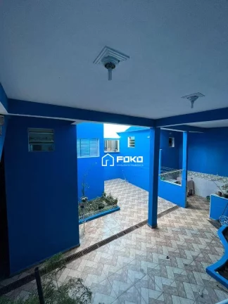 Imagem Sobrado com 3 dormitórios à venda, 350 m² por R$ 550.000,00 - Água Chata - Guarulhos/SP