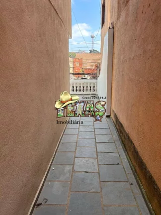 Imagem SOBRADO GRANDE PARA VENDA PROXIMO METRO ITAQUERA