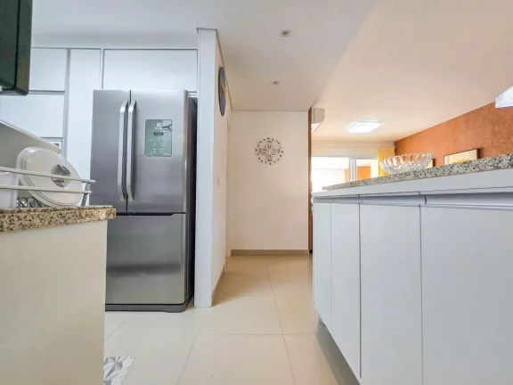 Imagem Apartamento Pé na Areia à Venda com 3 dormitórios 1 suíte 133m² Riviera de São Lourenço Bertioga SP