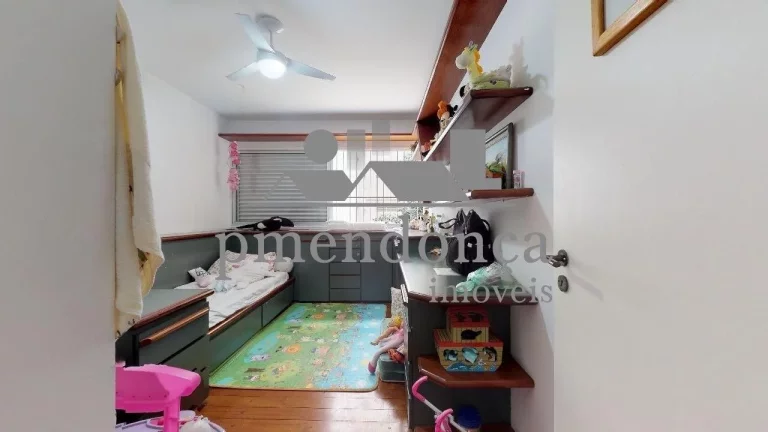 Imagem Apartamento à venda na Rua Sabará com 4 quartos sendo 1 suíte e 2 vagas, 151m²