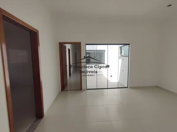 Imagem Casa à venda no bairro Portal das Colinas - Guaratinguetá/SP