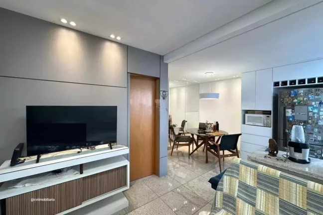 Imagem Localizado no charmoso bairro da Savassi, este espaçoso apartamento de 90 metros quadrados oferece ...