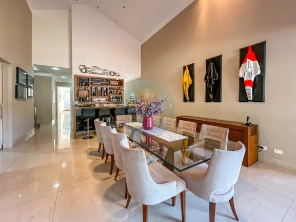 Imagem Casa em Condomínio a Venda no bairro Granja Viana - Cotia, SP