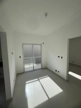 Imagem CASA COM 34.27 m² - BOQUEIRAO - PRAIA GRANDE SP