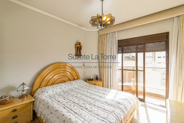 Imagem Apartamento com 217 m², um por andar, 04 suítes, sendo 03 com terraços e a master com closet, hid...