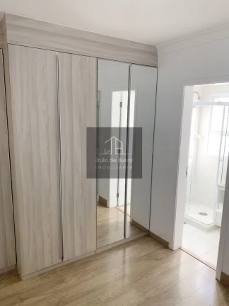 Imagem Apartamento de 2 Dormitórios com Sala Estendida e Varanda Gourmet Impecável!