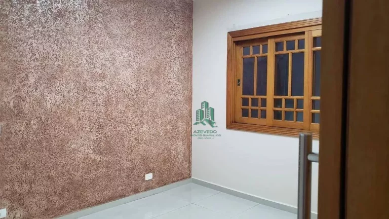 Imagem Sobrado com 2 dormitórios à venda, 126 m² por R$ 690.000,00 - Parque Flamengo - Guarulhos/SP