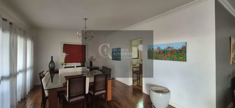 Imagem Apartamento com 4 Quartos e 6 banheiros à Venda, 318 m² por R$ 750.000