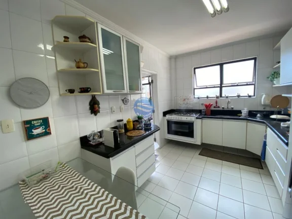 Imagem Lindo apartamento a venda em Santos no Embaré quadra praia