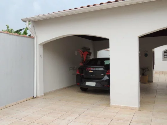 Imagem Casa com Quintal, ,piscina, churrasqueira, Jardim Bela Vista,Guaratinguetá ,aceita permuta
