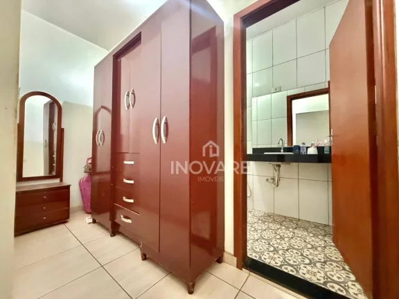 Imagem Chácara com 4 dormitórios à venda, 5000 m² por R$ 1.100.000,00 - Estância Vale Do Paraíso - Itumbiara/GO