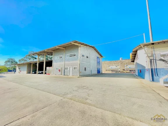 Imagem Área de 10000m² com galpão na Rodovia Anhanguera - Distrito Industrial - Jundiaí