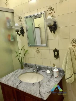 Imagem Sobrado com 2 Quartos e 2 banheiros à Venda, 110 m² por R$ 520.000,
