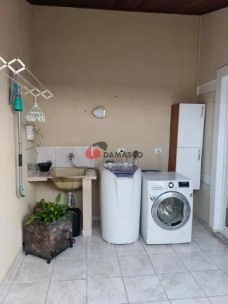 Imagem Sobrado à venda 3 Quartos, 1 Suite, 3 Vagas, 246M², Fundação, São Caetano do Sul - SP