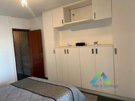 Imagem Sobrado com 03 suites e 05 vaga de garagem- Ipiranga