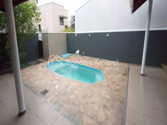 Imagem Casa à venda em condomínio fechado alto padrão no bairro Santo Cândida, na região do Alphaville...