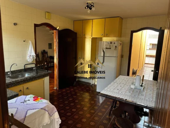 Imagem Sobrado com 3 dormitórios à venda, 160 m² por R$ 640.000,00 - Centro - Tatuí/SP