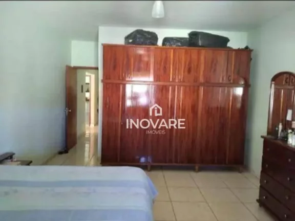 Imagem Casa com 5 dormitórios à venda, 320 m² por R$ 550.000 - Setor Afonso Pena - Itumbiara/GO