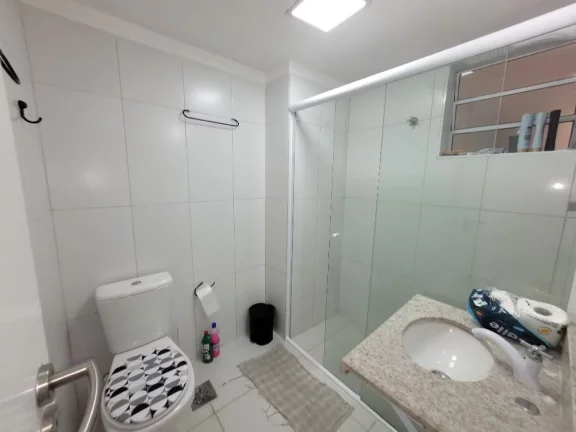 Imagem PITANGUEIRAS – NA QUADRA DO MAR, MARAVILHOSO APARTAMENTO COM 80 M² ÚTEIS, LOCALIZAÇÃO PRIVILEGIADA, APARTAMENTO REFORMADO.