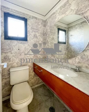 Imagem Apartamento em Perdizes com 03 sui­tes e 04 vagas, 215m².