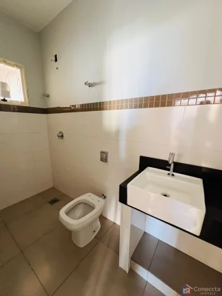 Imagem Casa Alto Padrão no bairro Valparaiso.