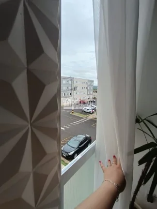 Imagem Apartamento de 2 dormitórios com móveis planejados e piscina no Residencial Toscana, em Uberaba