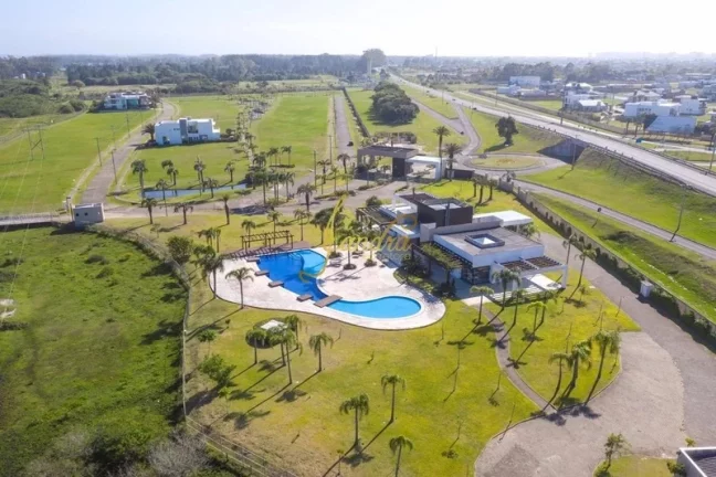 Imagem Terreno Condomínio Próximo a infra e a Lagoa lado leste