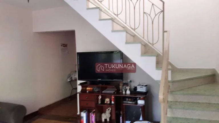 Imagem Sobrado com 3 quartos à venda, 232 m² por R$ 695.000,00 - Vila Augusta - Guarulhos/SP