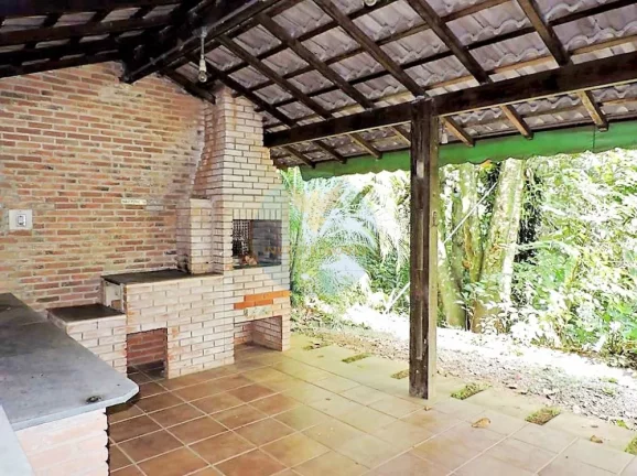 Imagem Casa em Condomínio a Venda no bairro Granja Viana - Jandira, SP