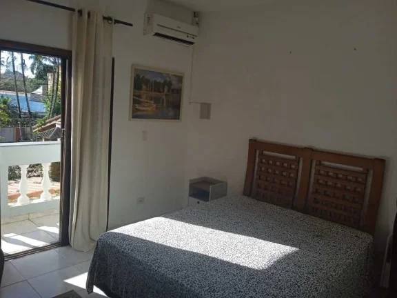 Imagem Casa para Venda em Itanhaém, Belas Artes, 3 dormitórios, 1 suíte, 1 banheiro, 5 vagas